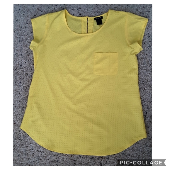Ann Taylor Short Sleeve Yellow Blouse - Picture 3 of 6
